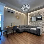 City Center Cozy Apartment